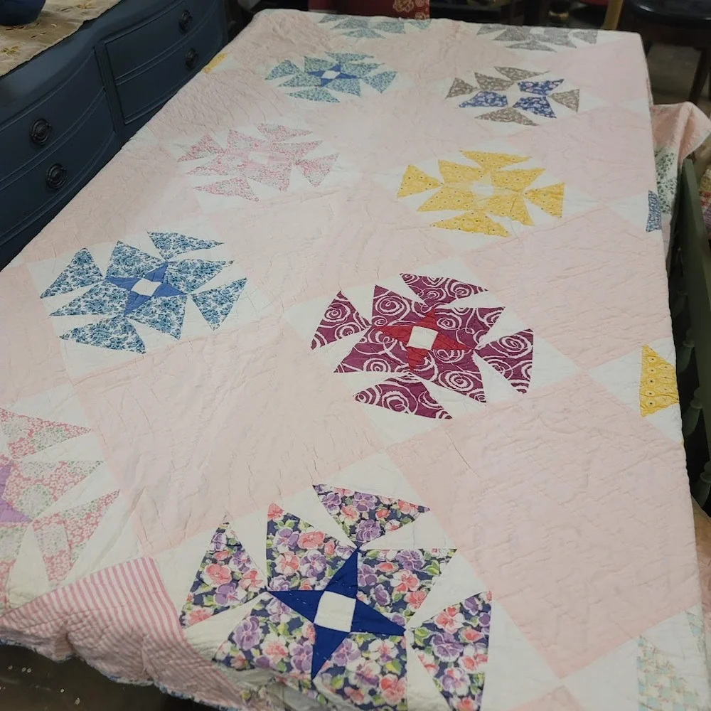 Vintage Handmade Quilt Full QUEEN Twin Bedspread Blanket Farmhouse Cabin 60